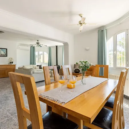 Mackay By Abahana Calp